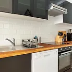 Appartement Spacieux Et Lumineux - 8P